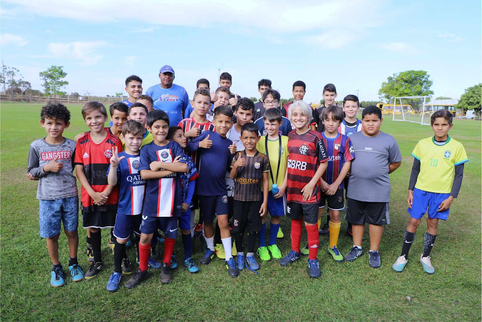 Escolinha de Futebol da Secretaria Municipal em Água Boa: aulas gratuitas para crianças e jovens