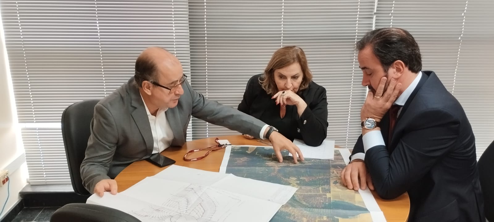 Dr. Eugênio e prefeito Dr. Mariano reúnem-se com secretária da SEMA para destravar regularização do Assentamento Nacional