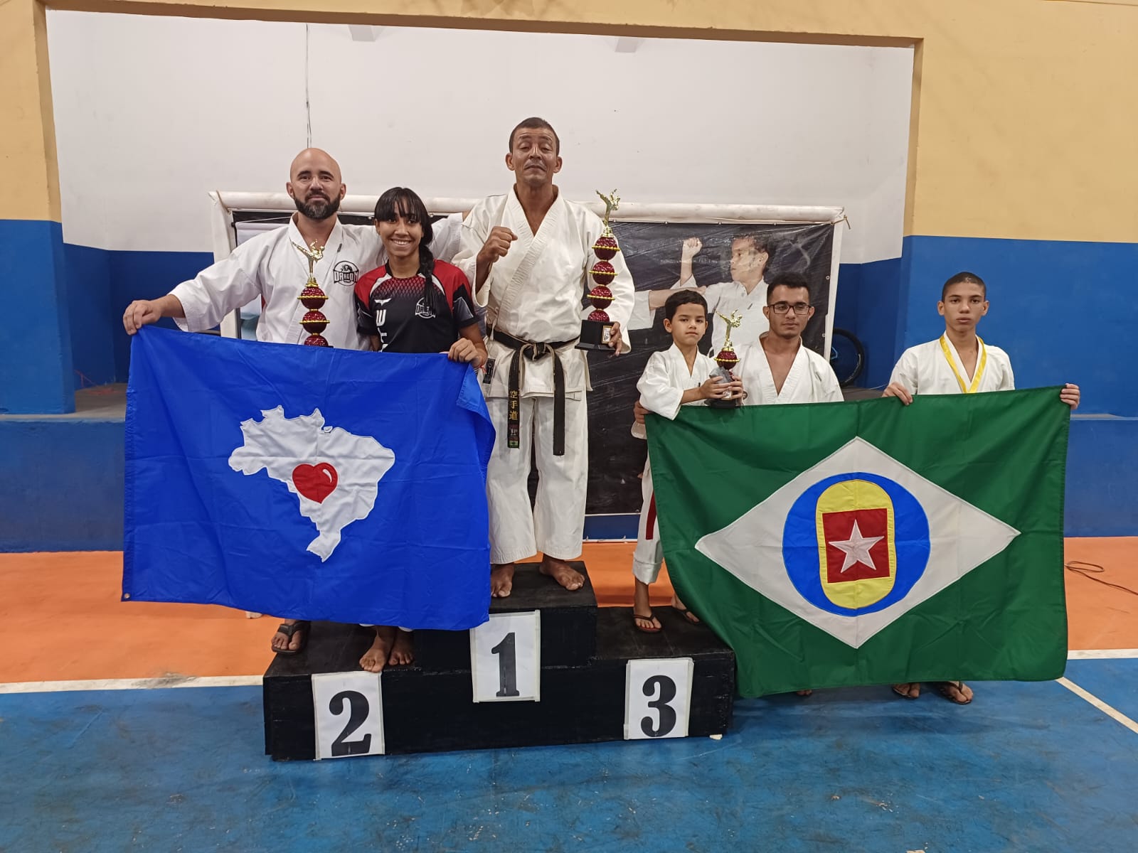 Equipe de karatê Dragon participa de seletiva para Campeonato Brasileiro