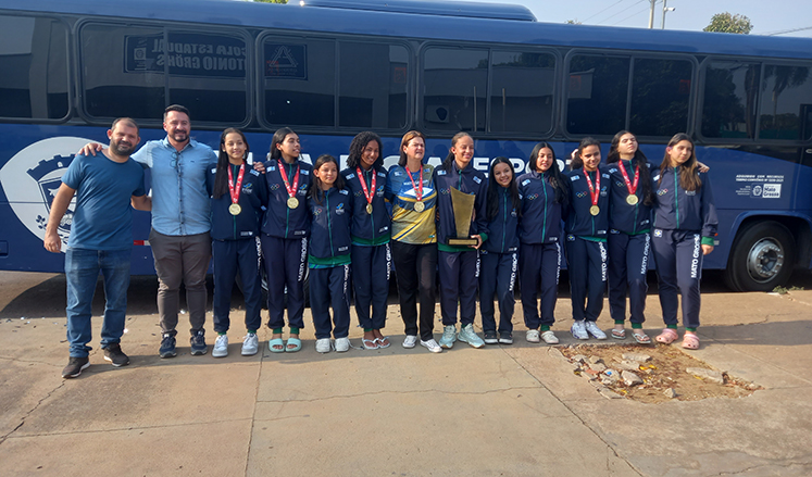 Basquete feminino de Água Boa é campeão em Recife - veja vídeo