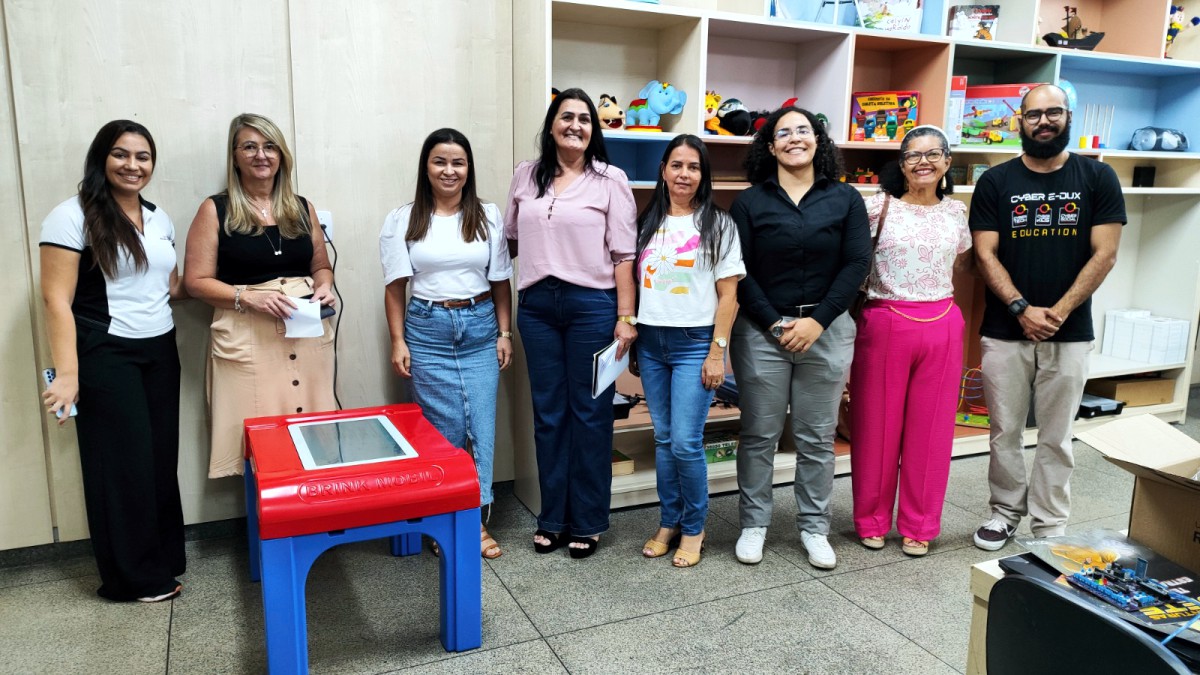 Educação de Água Boa visita projeto Escola do Futuro em Primavera do Leste