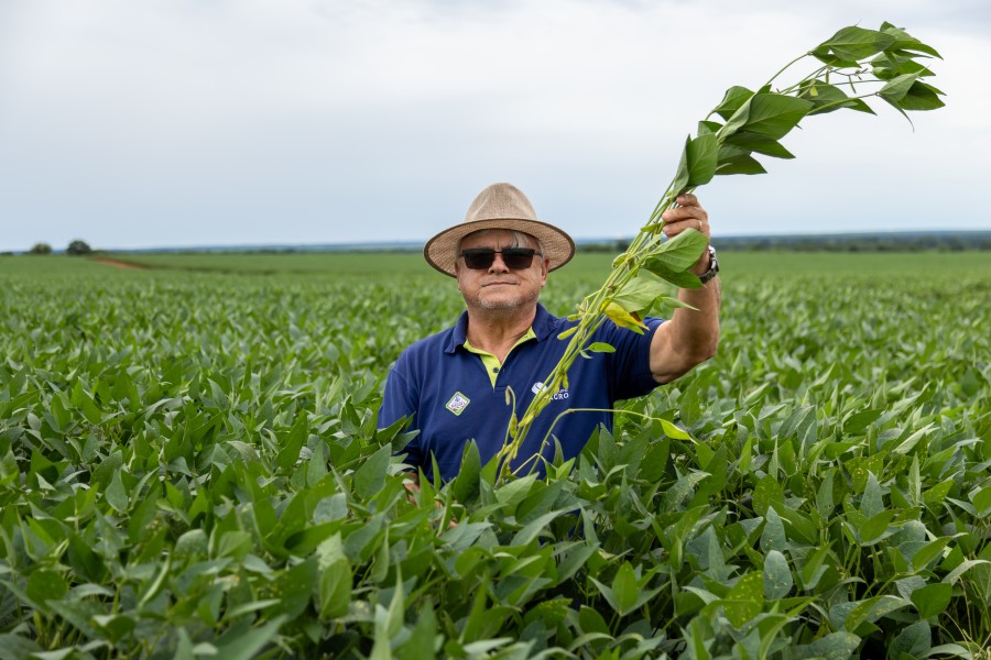 Movido pela fé, agricultor de Água Boa produz alimentos em um ato de amor ao próximo