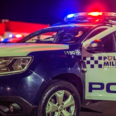 Em Querência, mulher é arrastada nua para a rua sob ameaça de faca; ex-companheiro é preso em flagrante